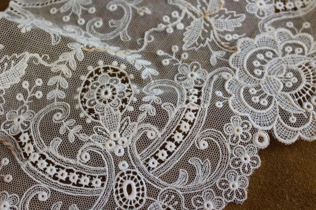 antique 19th century vintage french alencon lace, WIDE needle lace bertha collar w/ bobbles