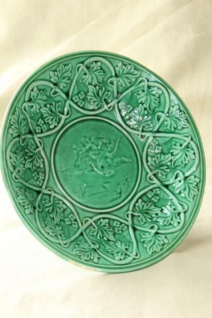 antique Etruscan majolica pottery compote dessert stand, green vines love conquers all motif