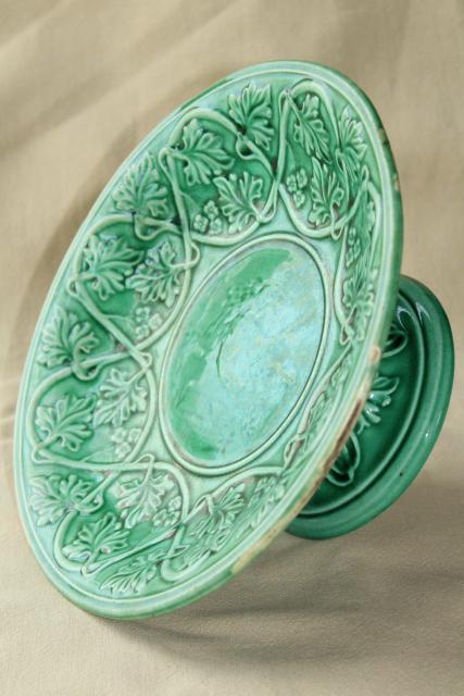antique Etruscan majolica pottery compote dessert stand, green vines love conquers all motif
