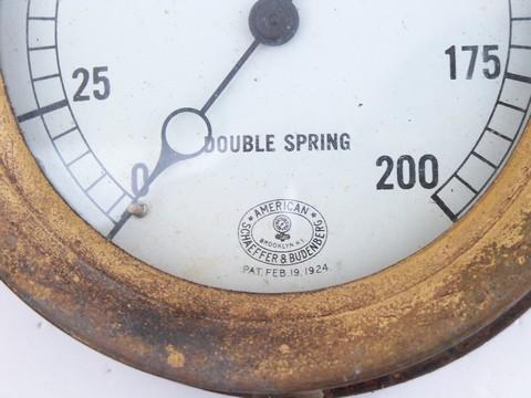 antique early industrial vintage, brass & iron steam boiler pressure gauge w/1924 patent date