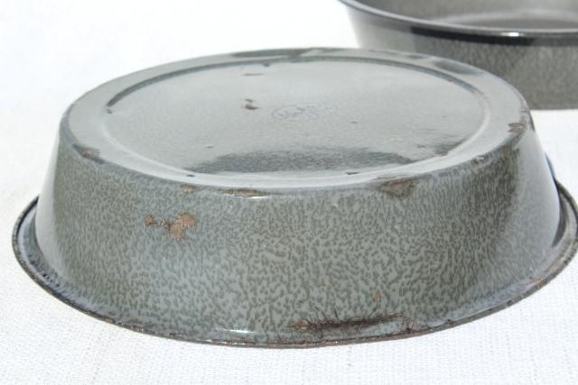 antique milk pans, old grey graniteware enamel, vintage L&G agate ware