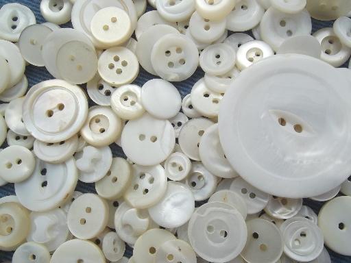antique pearl  shell buttons, lot assorted vintage mother of pearl buttons  