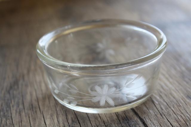 antique vintage Pyrex ramekins, tiny glass custard cup dishes w/ wheel cut flowers