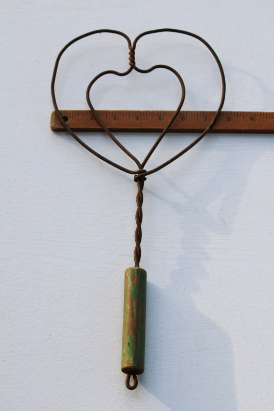 antique vintage rug beater, heart shape small wire paddle, green painted wood handle