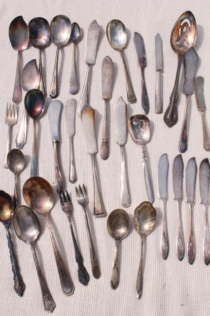 antique & vintage silver plate serving spoons & butter knives, shabby tarnished silverware flatware lot