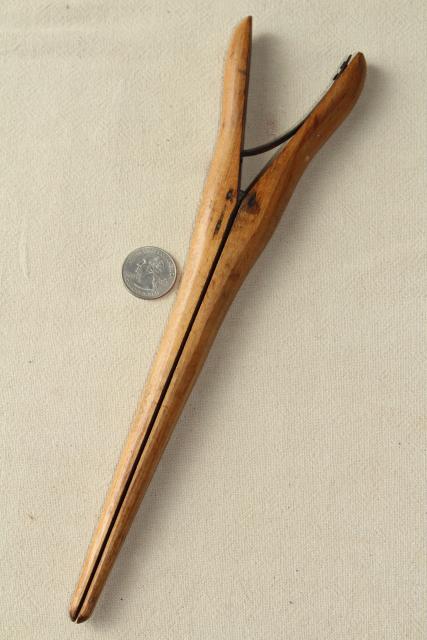 antique vintage wood spring clamp glove turner / stretcher / finger form blocker