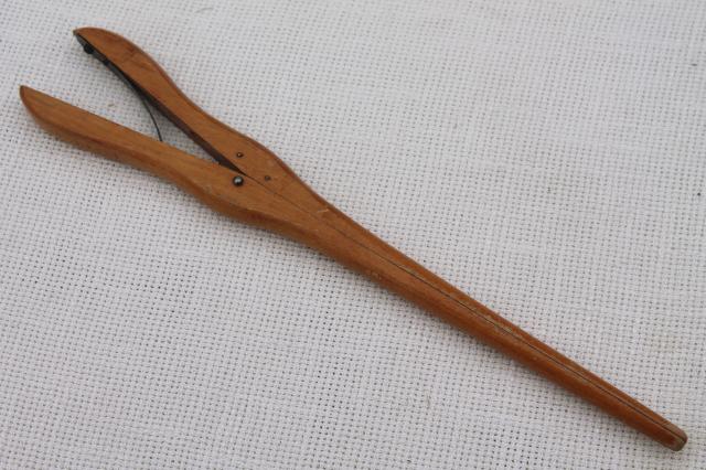 antique vintage wood spring clamp glove turner / stretcher / finger form blocker