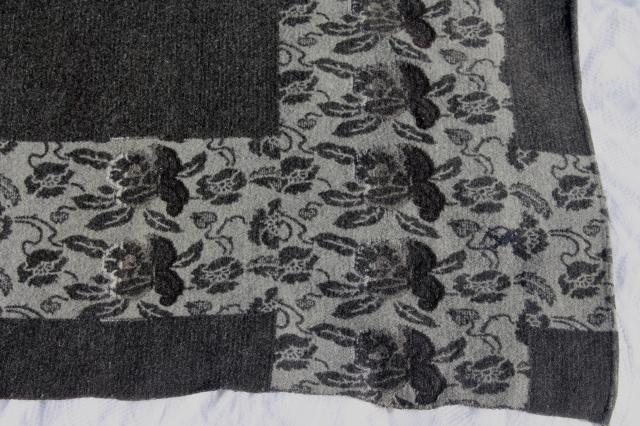 antique wool jacquard pattern blanket or carriage robe, Civil War vintage Lincoln shawl