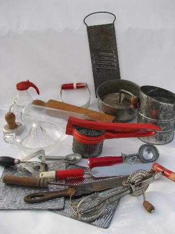 big lot of vintage kitchen utensils & kitchenware, some w/ red handles