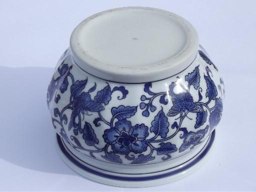 blue and white china jardiniere, vintage chinoiserie flower planter pot