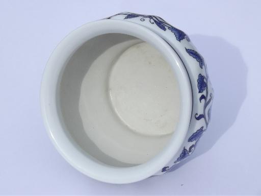 blue and white china jardiniere, vintage chinoiserie flower planter pot