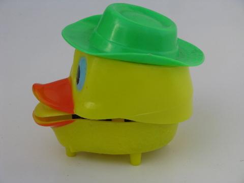 clacking quacking hard plastic vintage Easter wind-up duck toy