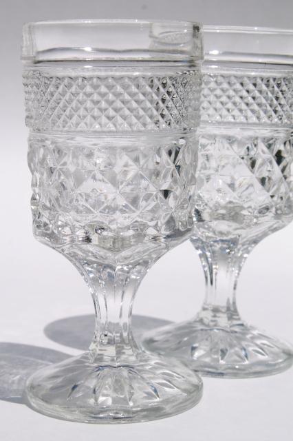 crystal clear vintage Wexford waffle pattern Anchor Hocking wine glasses