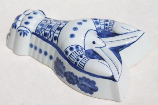 decorative 'food mold', blue & white china lobster for coastal style decor