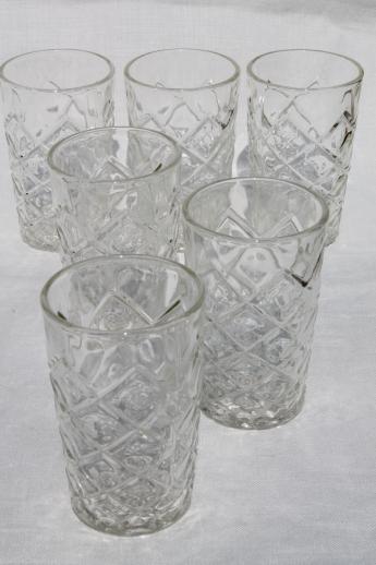 diamond thumbprint pattern depression glass juice glasses, vintage Hazel Atlas glassware