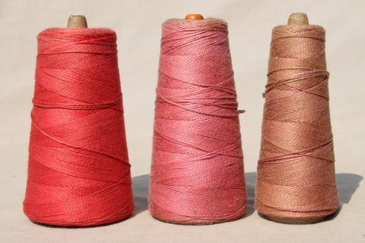 faded reds, barn red colors primitive grubby old spools of vintage cotton cord thread