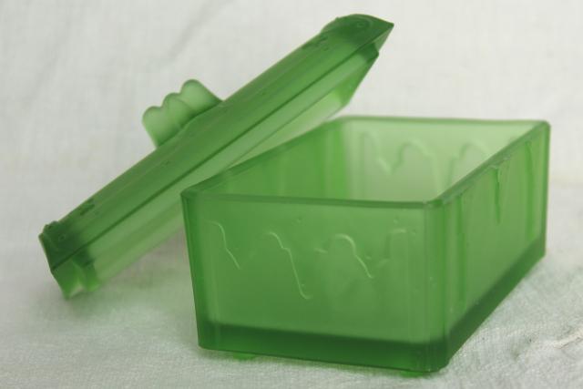 frosted green depression glass treasure chest, vintage pressed glass trinket box