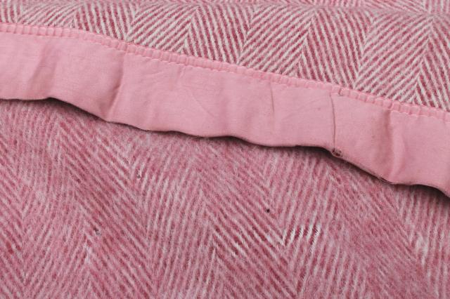 heavy wool bed blankets in herringbone weave fabric, vintage bedding lot