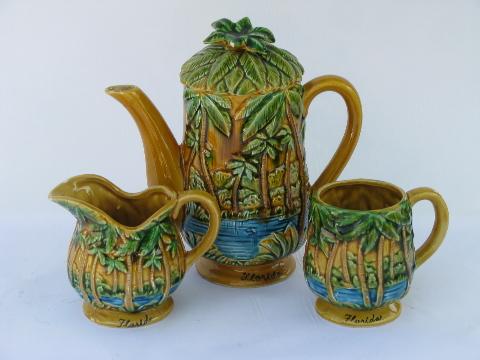 kitschy 1950s Florida souvenir coffee set w/ painted palm trees, vintage Japan