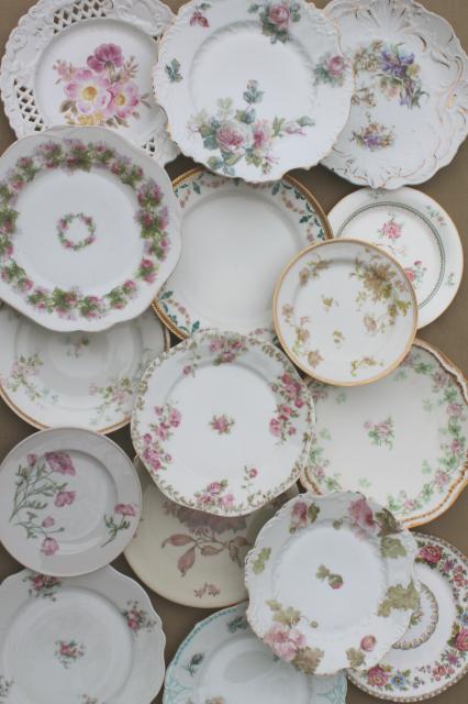 large lot mismatched flowered china plates, antique vintage floral pattern dishes