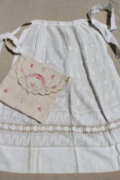 long white cotton apron w/ drawn thread lace, old wedding apron or folk costume w/ embroidered bag