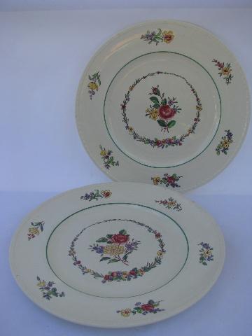 lot 12 antique English china dinner plates, early 1900s Wedgwood patterns