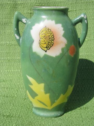 lot Occupied Japan vintage vases, art deco flower on jadite green etc.
