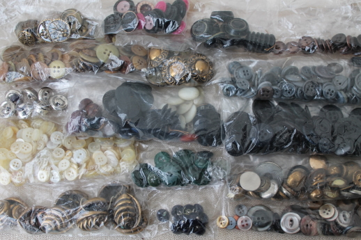 lot of antique buttons, sorted button collection for sewing, jewelry crafts, altered art