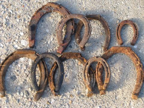 lot old antique iron horseshoes w/ horse shoe nails, vintage farm primitives