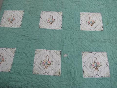 lot shabby old antique vintage quilts, patchwork, embroidery, applique
