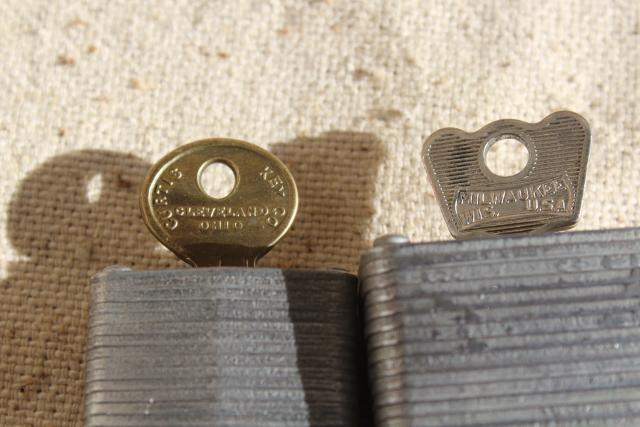 lot vintage Master Lock padlocks, brass & hardened steel locks some keys