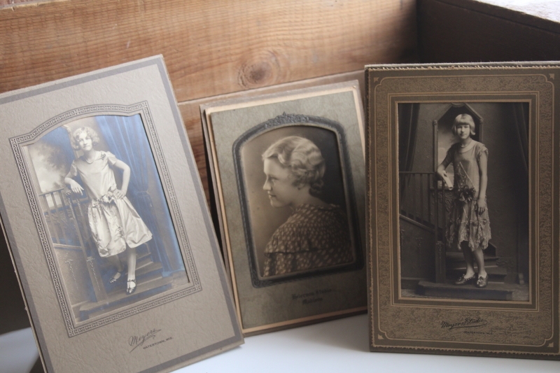 lot vintage black  white photos  cabinet cards, 1900 through 1930s, glamour girls  flappers