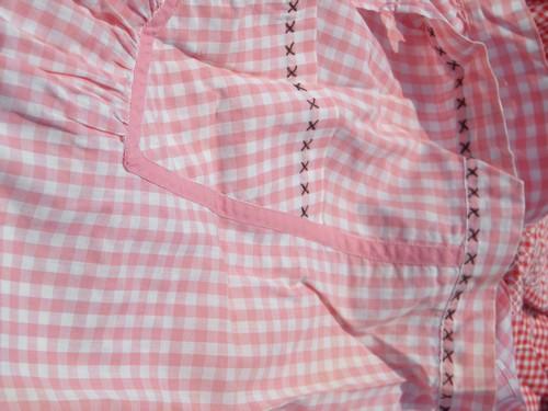 lot vintage cotton gingham checked aprons, kitchen pinafore smock