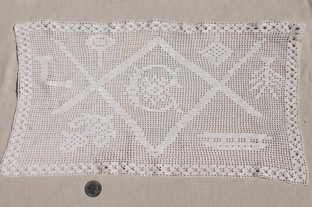 lot vintage crochet lace doilies, table mats & square centerpieces, handmade crocheted lace
