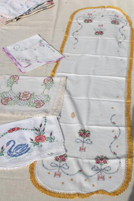lot vintage embroidered linens, towels, runners & dresser scarves w/ embroidery & crochet lace