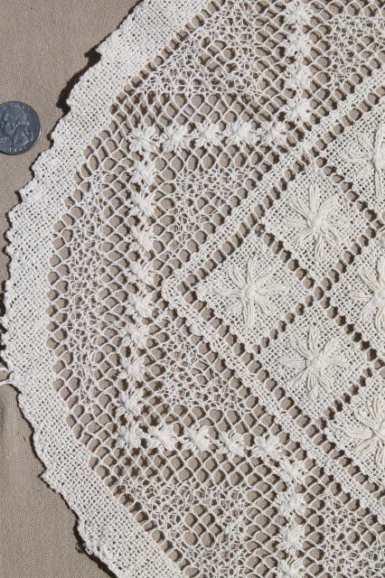 lot vintage lace table linens, doilies & tray cloths, crochet centerpieces