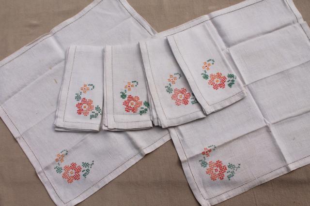 lot of vintage table linens, cotton & linen cloth tablecloths, napkins & sets