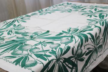 mid-century mod vintage kitchen tablecloth, bold print leafy mimosa flowers green  white
