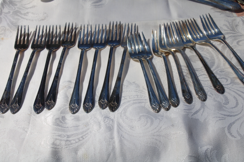 mid century modern vintage Manhattan pattern Rogers silver plate flatware, 1950s art deco luncheon set for 8