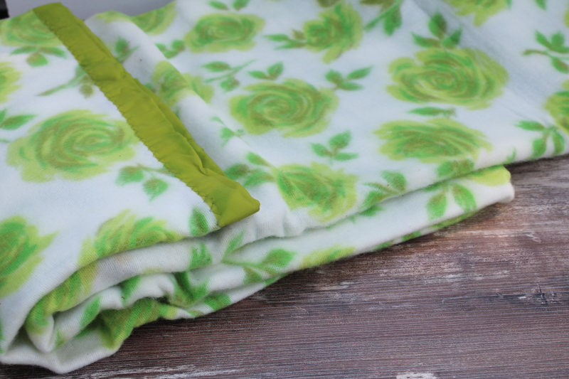 mid century vintage bed blanket, soft plush synthetic bedding w/ lime green roses retro floral print