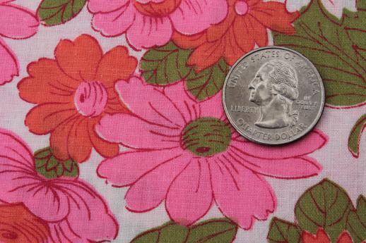mid-century vintage daisy flowered print cotton fabric w/ day-glo neon pink daisies