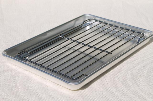 mint in box vintage Mirro aluminum baking pans, small sized cookware for a toaster oven