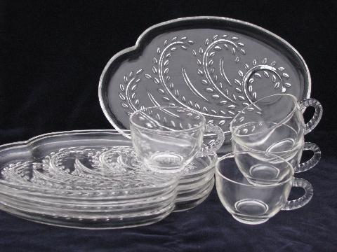 mod shape retro pressed pattern glass snack sets, vintage Federal