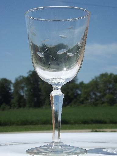 never used vintage set of 12 water glasses, Windswept Libbey goblets