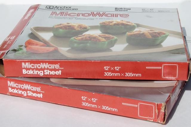 new in box vintage microwave cookware, Anchor Ovenware MicroWare plastic baking sheets