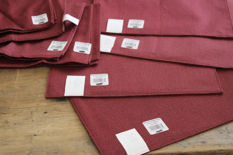 new with tags discontinued Kyoto Crimson burgundy wine cotton placemats  napkins set