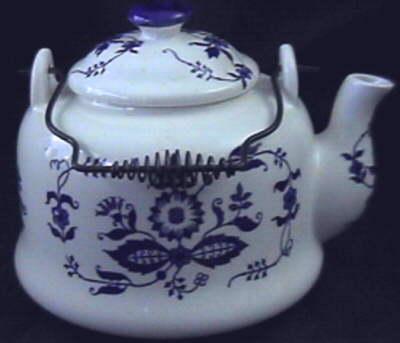 old blue & white china tea pot w/ wire handle