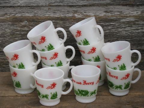 old red & green Christmas Tom & Jerry punch cups, vintage Hazel Atlas glass