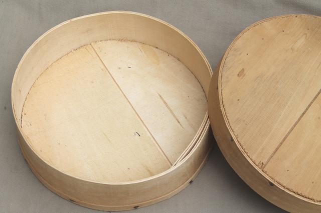 old round wooden cheese box for a wheel of cheese, rustic primitive pantry box bandbox