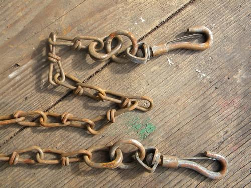 old rusty chain for hanging flower baskets etc w/double clips 15' long